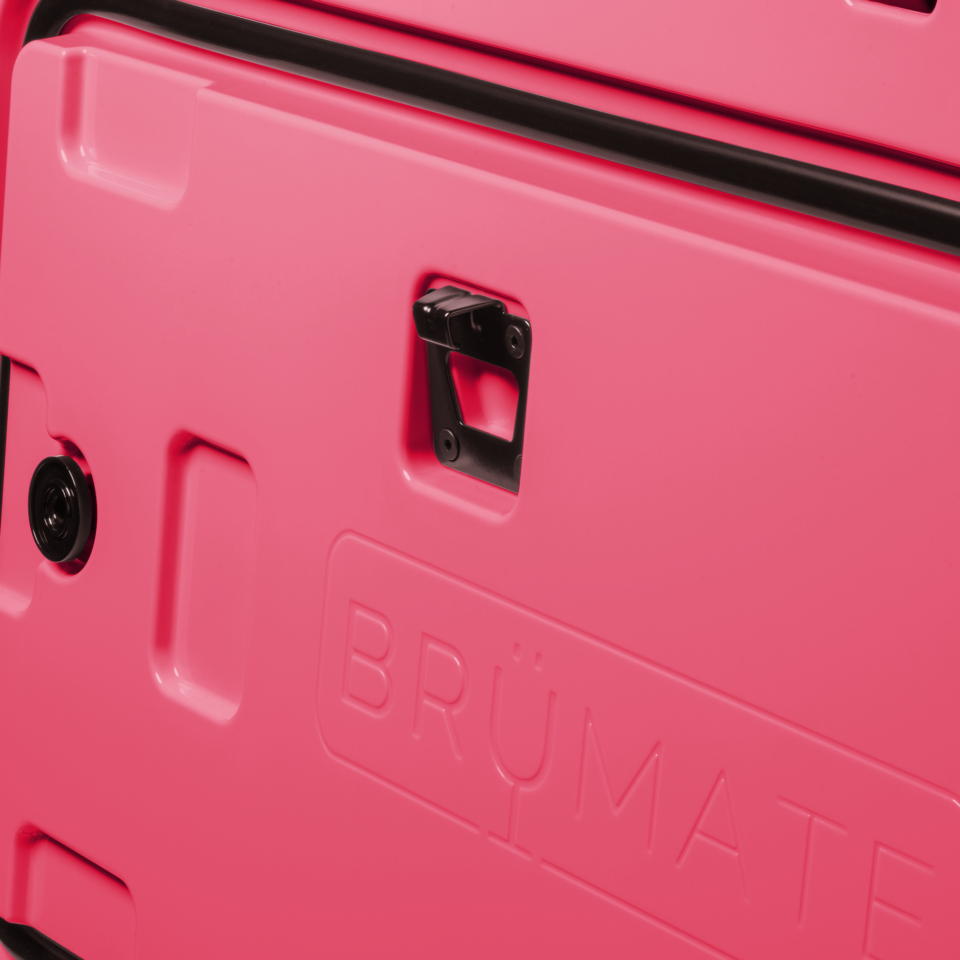 brutank-t8 brutank-55qt-neonpink-bottle-opener.png